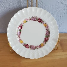 One Vintage Copeland Spode "Rose Briar" Salad Plate 7 3/4" England 1930's