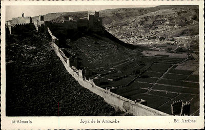 Almería Andalusien Spanien s/w AK ~1940/50 Joya de la Alcazaba Burganlage Felder