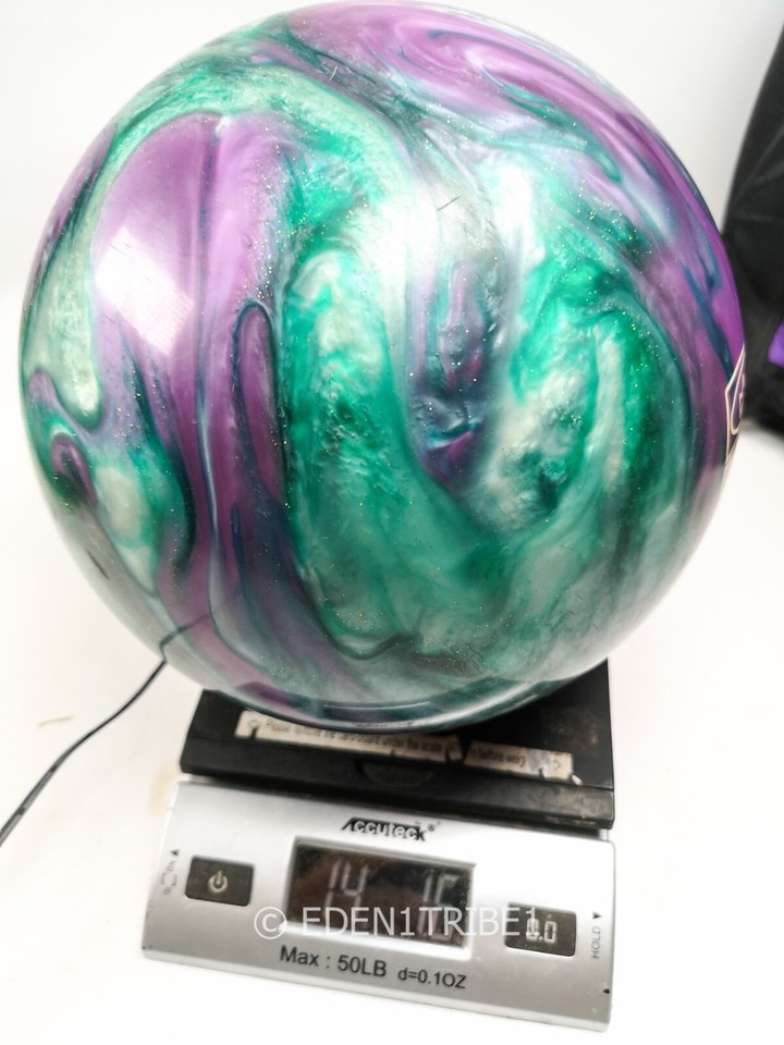 Vintage Brunswick AXIS Bowling 14.1 lbs Ball Purple Green 8.5 Brunswick