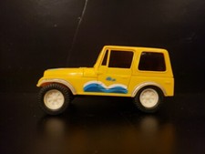 JEEP WRANGLER PLASTIC FRICTION MOTOR CAR RARE VINTAGE