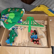 BRIO Wooden Railway Track Train Lot Bridge Curved Straight 30 Pieces  Play Mat