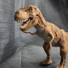Vintage 1993 Jurassic Park Tyrannosaurus Young T-Rex JP 06 W/ Battle Skin
