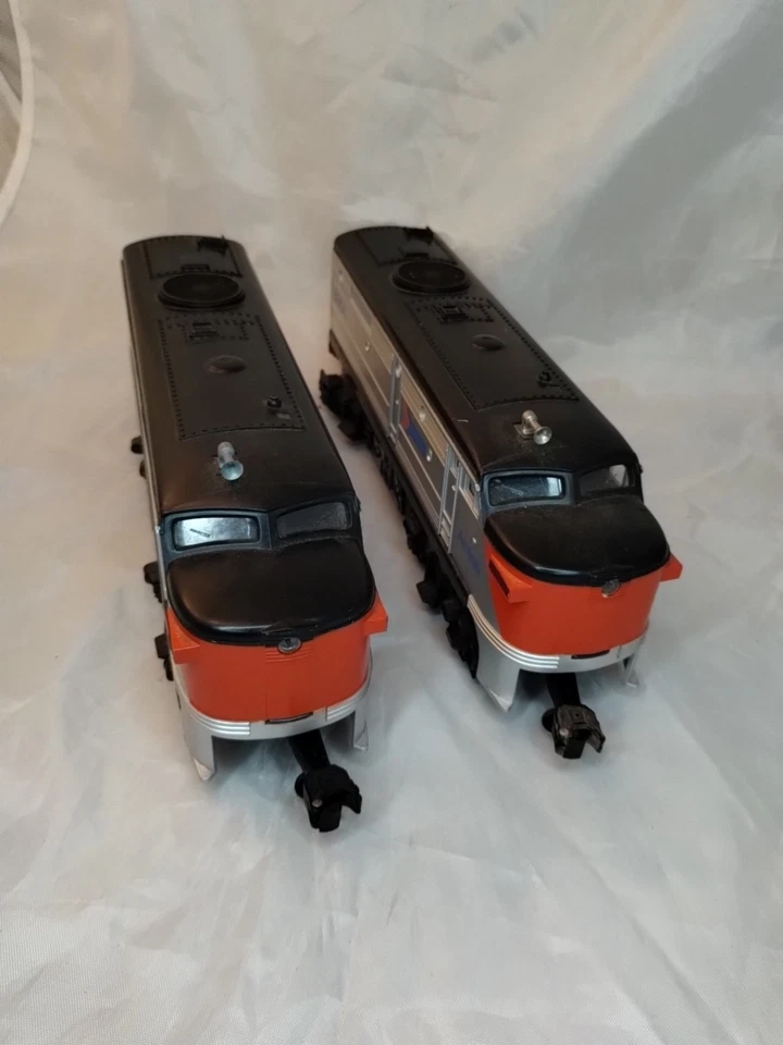 Lionel Amtrak # 8903 & 8904 Alcos Diesel & Dummy Locomotives Nice!! - Image 2 of 4