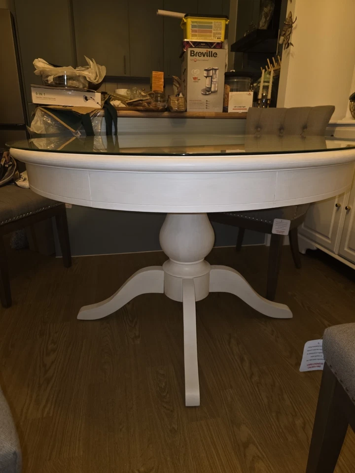 pedestal table with protective glass. H (78cm) x W (120cm) x D (120cm - Image 3 of 4
