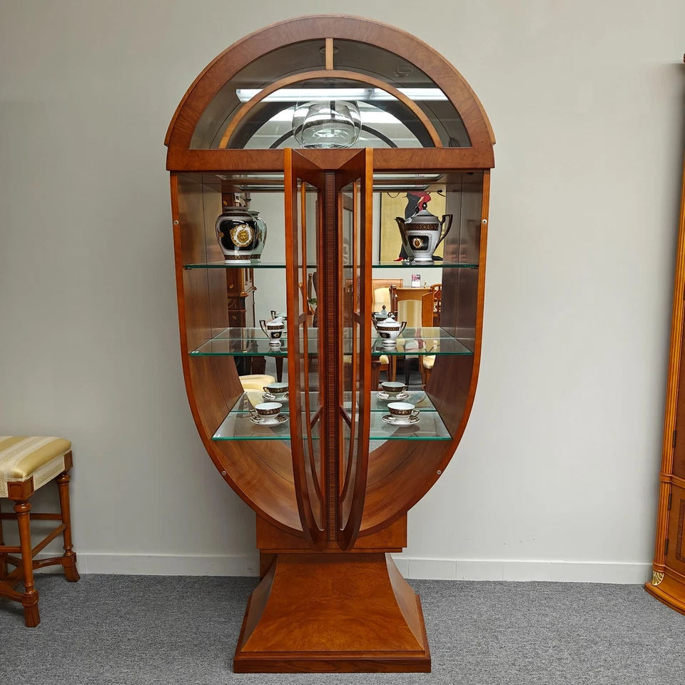 Vitrina de curiosidades de madera italiana única en forma de cúpula - antigua/tradicional Foto 3 de 4