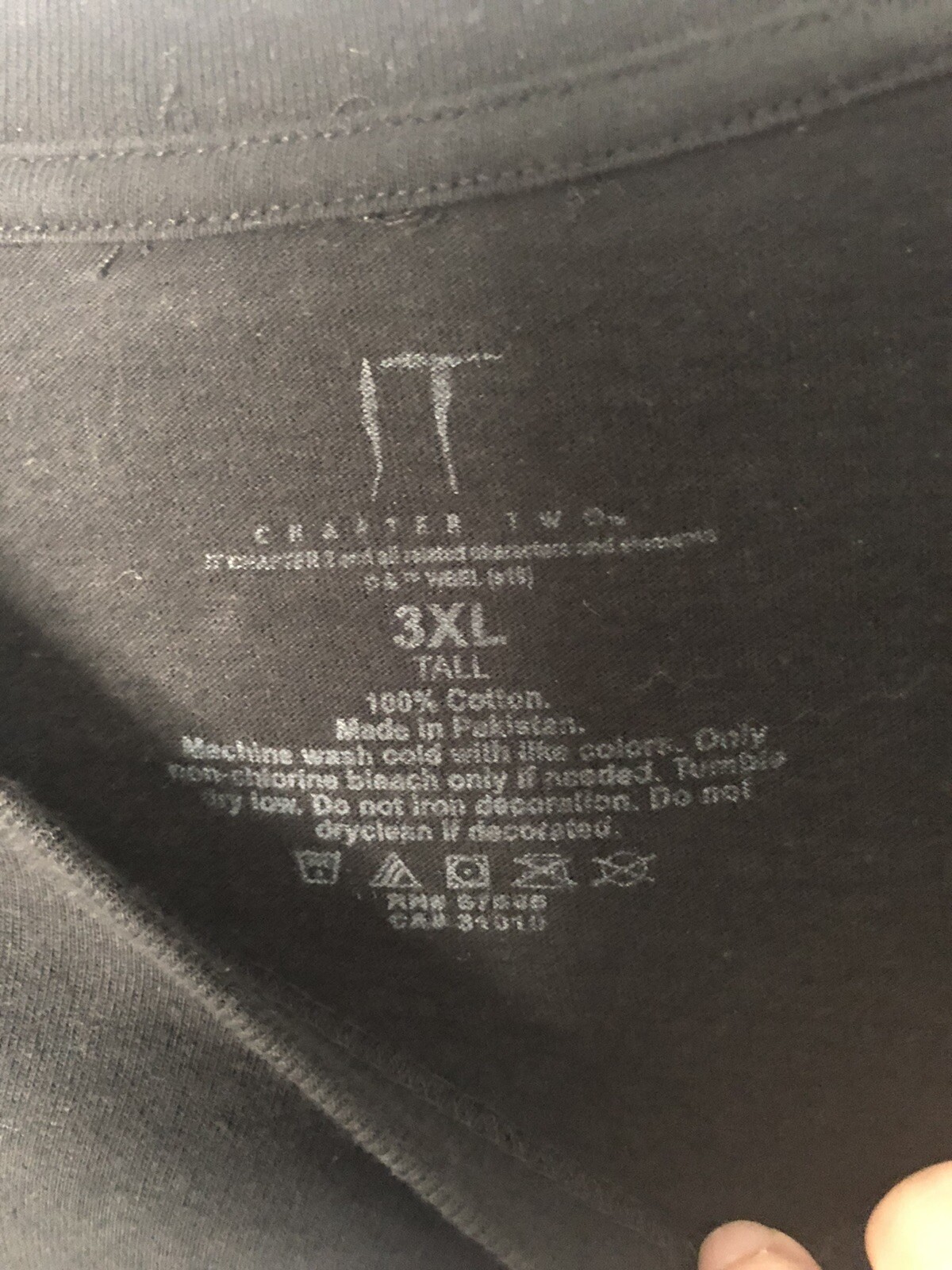 IT Chapter Two Pennywise Split Face Men Short Sle… - image 2