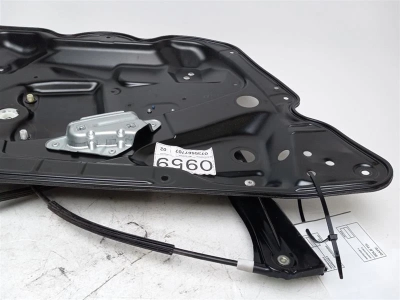 REGULADOR VENTANA PUERTA CONDUCTOR DELANTERO VOLKSWAGEN PASSAT 2006-2010 Foto 3 de 4