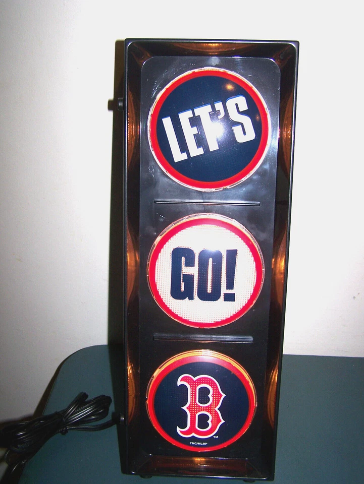 MLB LET'S GO BOSTON RED SOX FLASHING STOP LIGHT SIGN MAN CAVE NOS MEMORY COMPANY - Image 2 of 4
