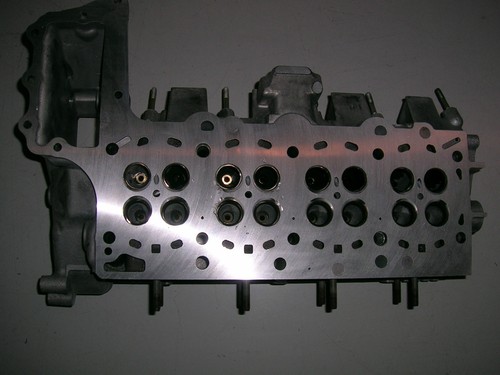 Zylinderkopf geplant BMW E46 318d 320d M47N E83 X3 2.0d M47N2 Motor 204D4