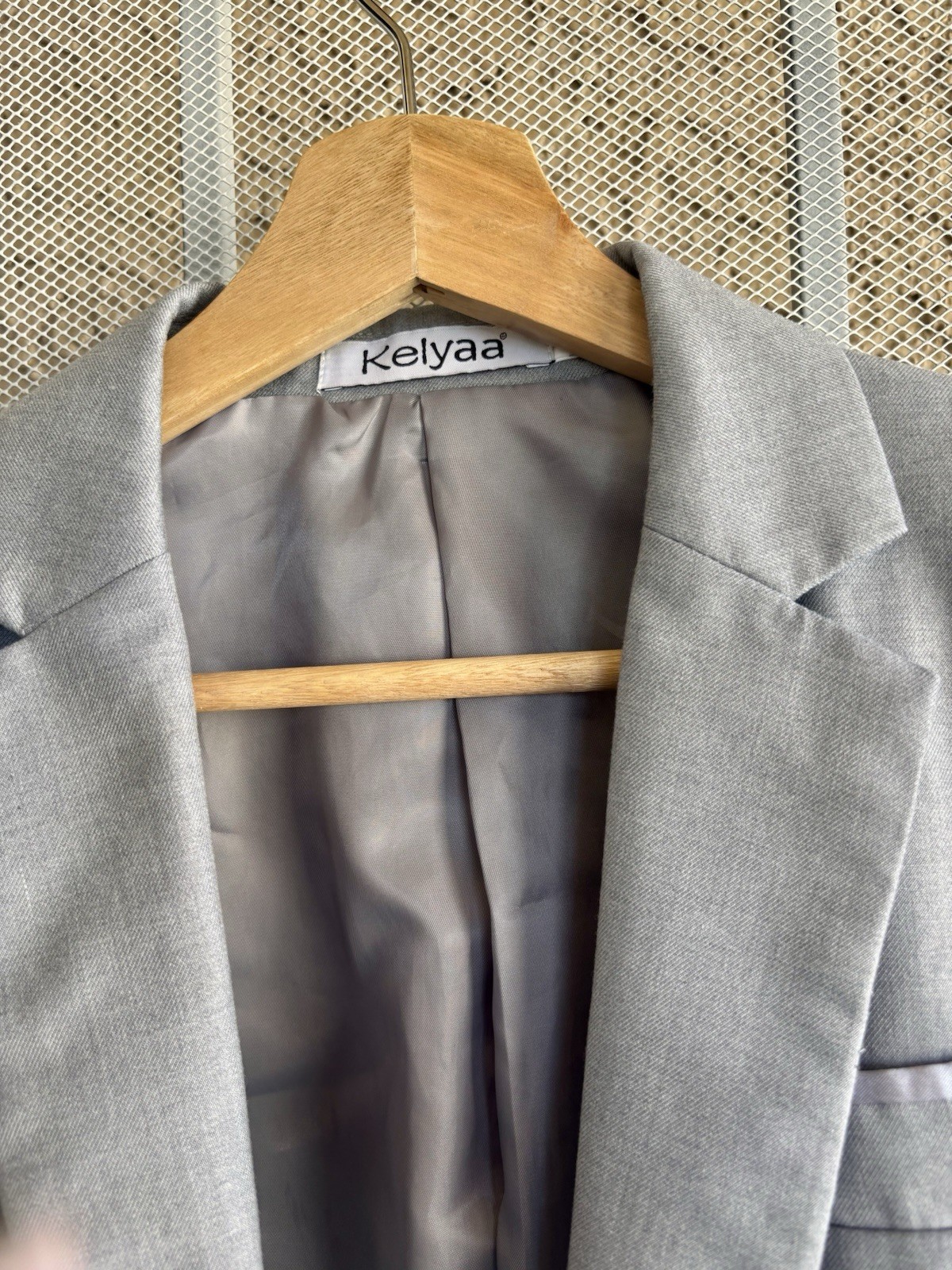 Kelyaa Gray Solid Suit Jacket Size S Single-Breas… - image 2