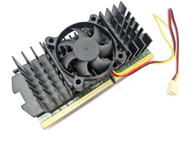 Intel SL3H6 600E 100MHz Slot 1 Module CPU Pentium III Prozessor Cooler Kühler