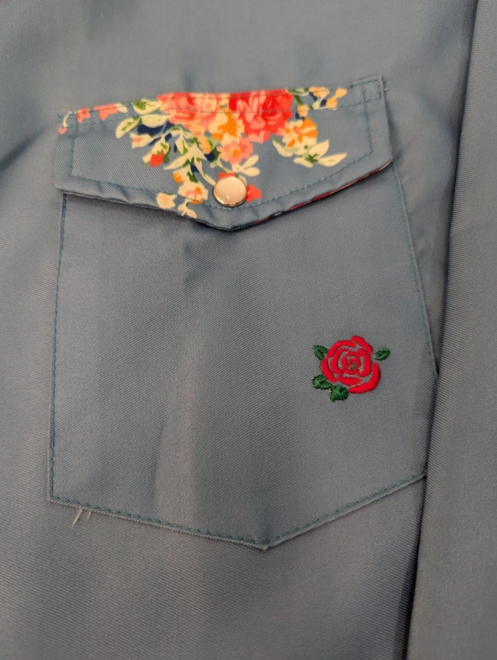 Hombres B FRESH GEAR Azul Claro Acento Floral Manga Larga Perla Camisa a Presión S Western Foto 4 de 4