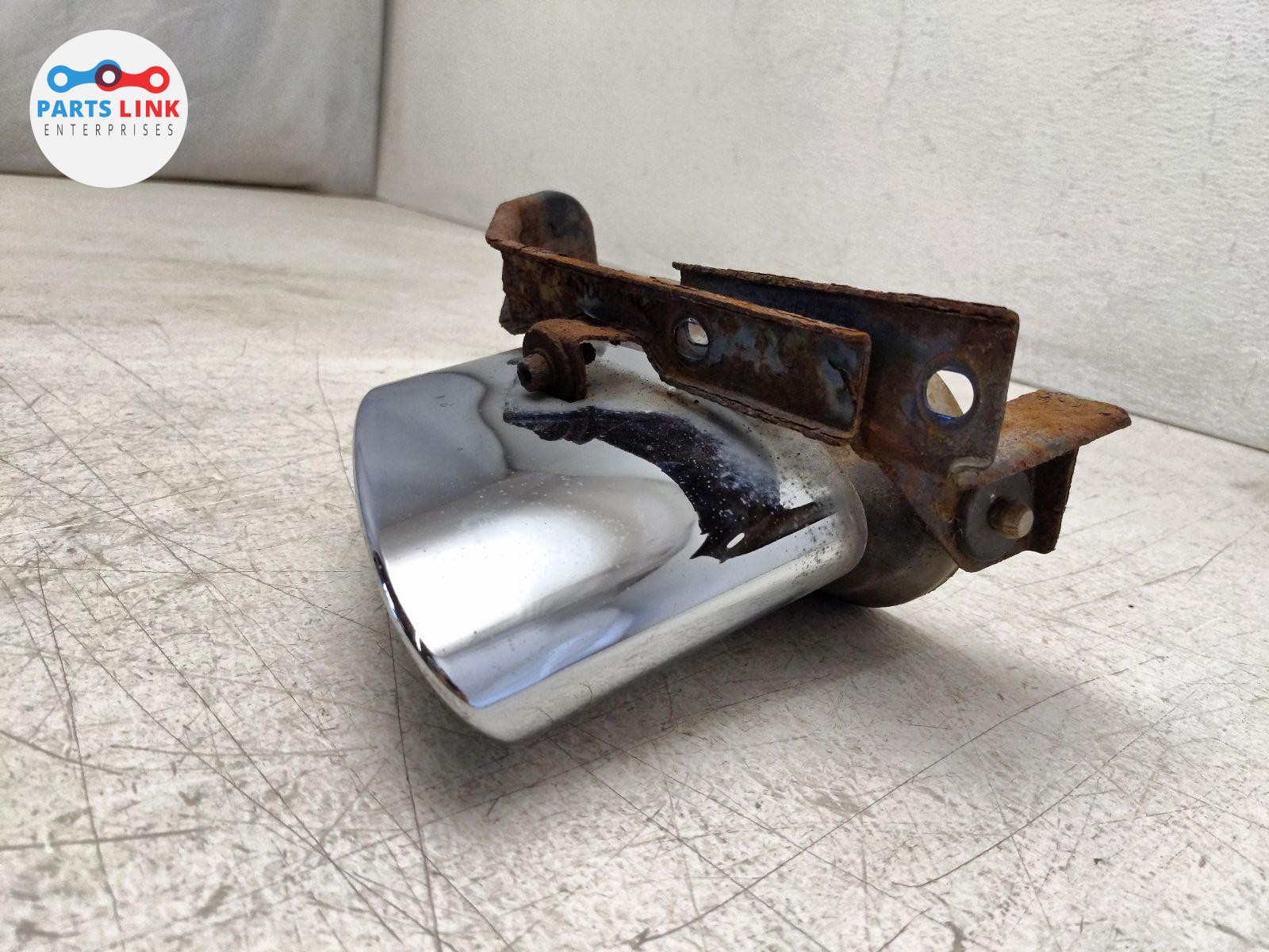2006-12 BENTLEY CONTINENTAL FLYING SPUR REAR LEFT EXHAUST TIP PIPE MUFFLER TRIM