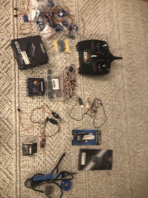 Spektrum Dxe With Reciver Plus Parts