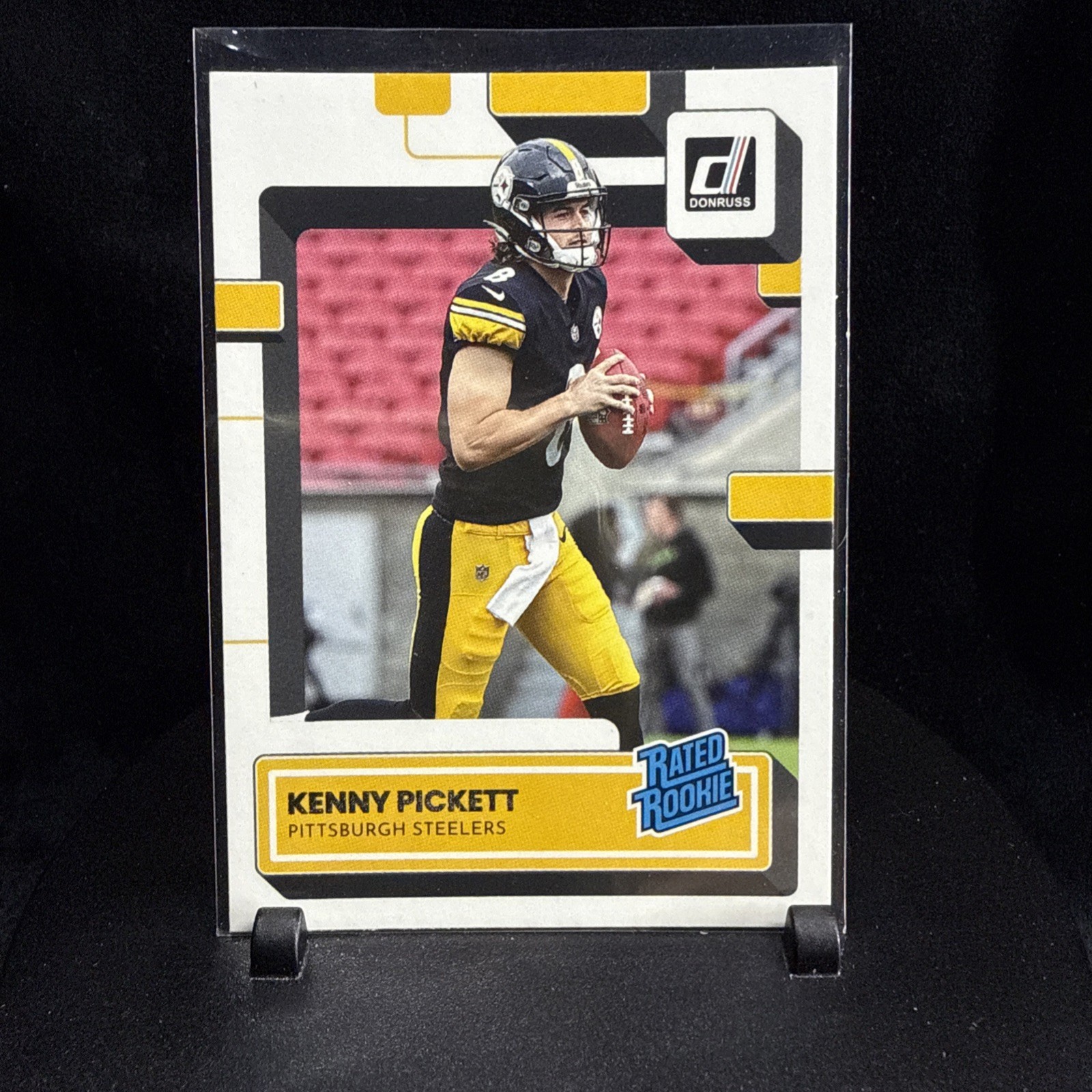 2022 Panini Donruss - Rated Rookie Kenny Pickett #301 (RC)