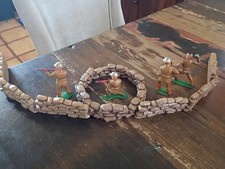 Vintage Barclay Manoil Lead Figurine Set w/ Trenches - Sand Bags- Figure Lot