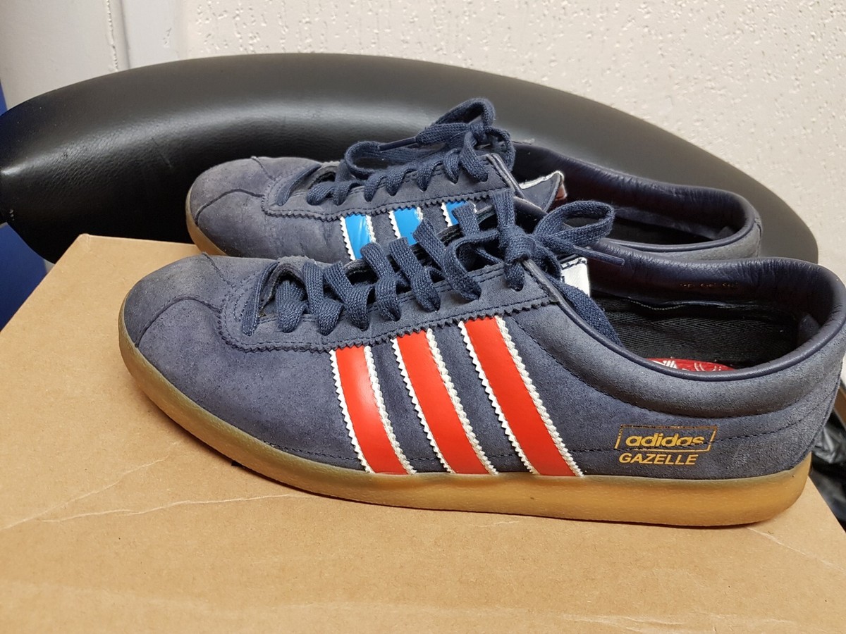 Adidas Gazelle Vintage world Cup Moment Trainers In Blue And Red 