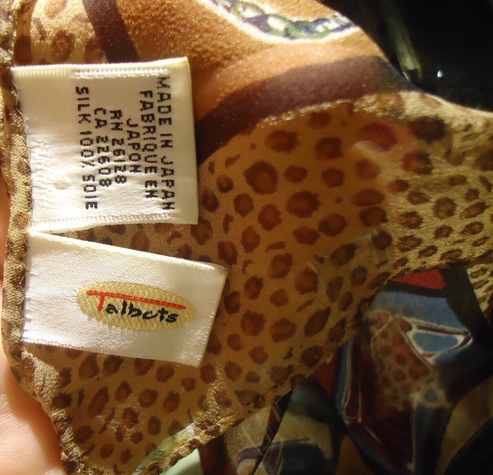 #4De Colección Talbots Japón Bufanda de Seda Cuadrada Transparente Leopardo Animal Monederos Estampado Talla-19" Foto 4 de 4