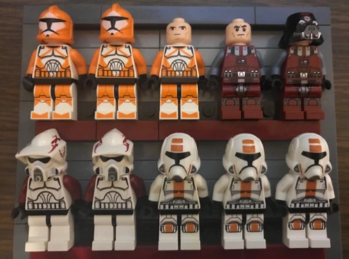 LEGO Star Wars Minifigures: 10x Clone, Republic, and Sith Troopers.