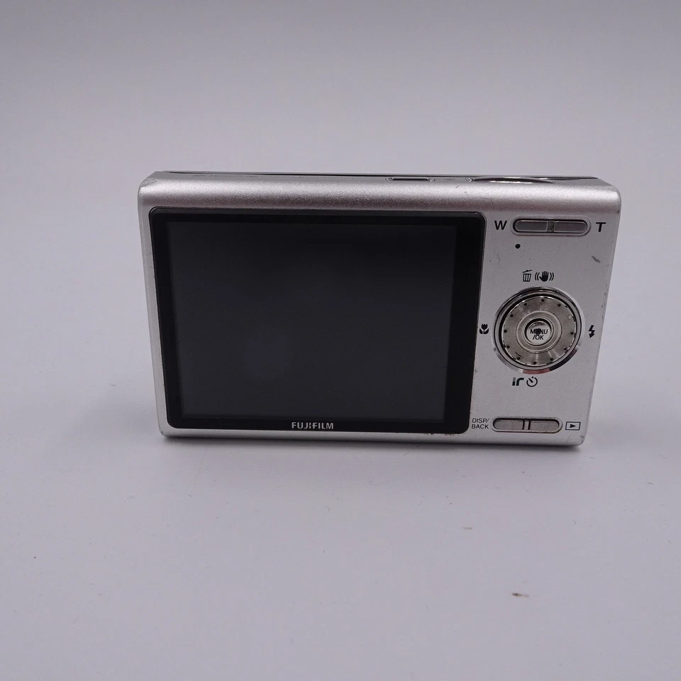 Fujifilm FinePix Z100 fd Digitalkamera Digicam Silber 8 MP Zustand Gut - Bild 3 von 4