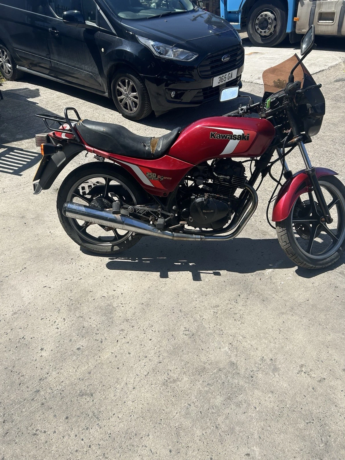 Motorcycle - Picture 1 of 6