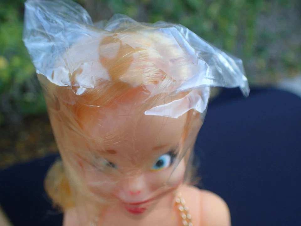 Mezclador de bebidas vintage Go Go Girl 1969 Poynter juguete coleccionable con caja ¡sin usar, en caja funciona! Foto 3 de 4