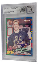 Mark-Paul Gosselaar Signed Saved by the Bell 1992 Pacific Card #71 Beckett 10