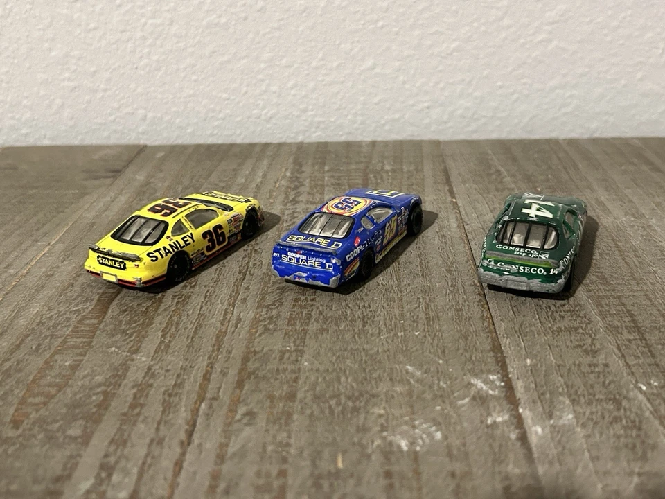 NASCAR HotWheels 1/64 Lot Of 3 - Kenny Wallace, Todd Bodine, Ron Hornaday - Image 2 of 3