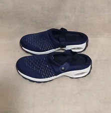 NWOT Amazon Sneaker Clogs Women's Size 11 Navy Blue Unisex