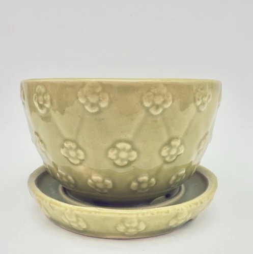 Vintage 3” Shawnee USA Green Quilted Daisy Flower Pot Planter Saucer