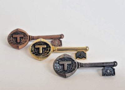 Vintage Tupperware Hostess Award Pin Set of Three