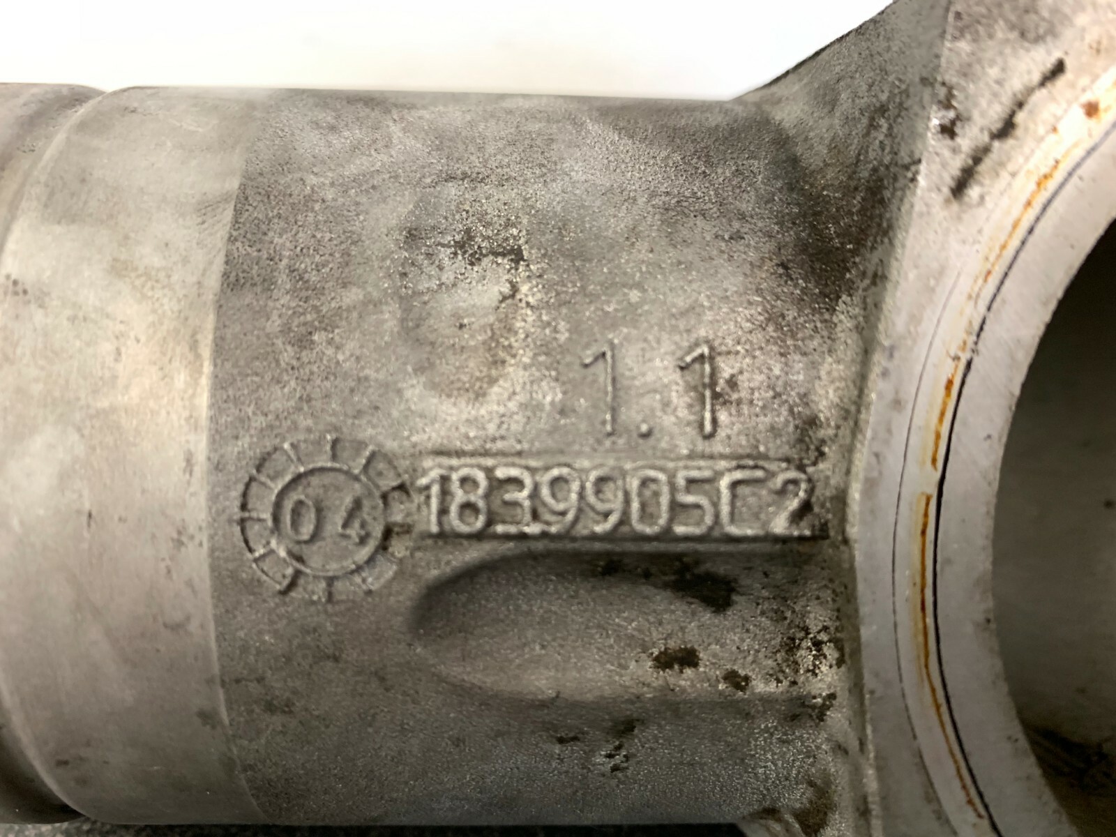 2003 Ford F250 F350 6.0 L Throttle Body Intake Elbow OEM 1839905C2