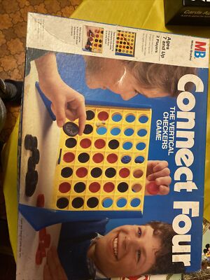 Milton Bradley 1986 CONNECT FOUR 4 Board Game Checkers Toy
