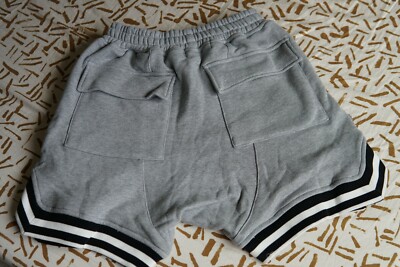 Darc Sport WOLVES CLUB FRENCH TERRY COURT SHORTS IN GREY size