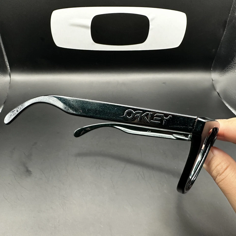 Oakley Frogskin Emerald Glitter Frame RARE - Image 4 of 4