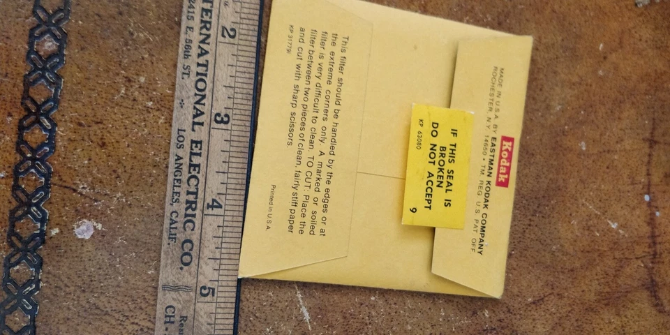 CC20R Color Compensating Fliter 3" - 75mm Square Kodak gelatin filter - Image 2 of 4