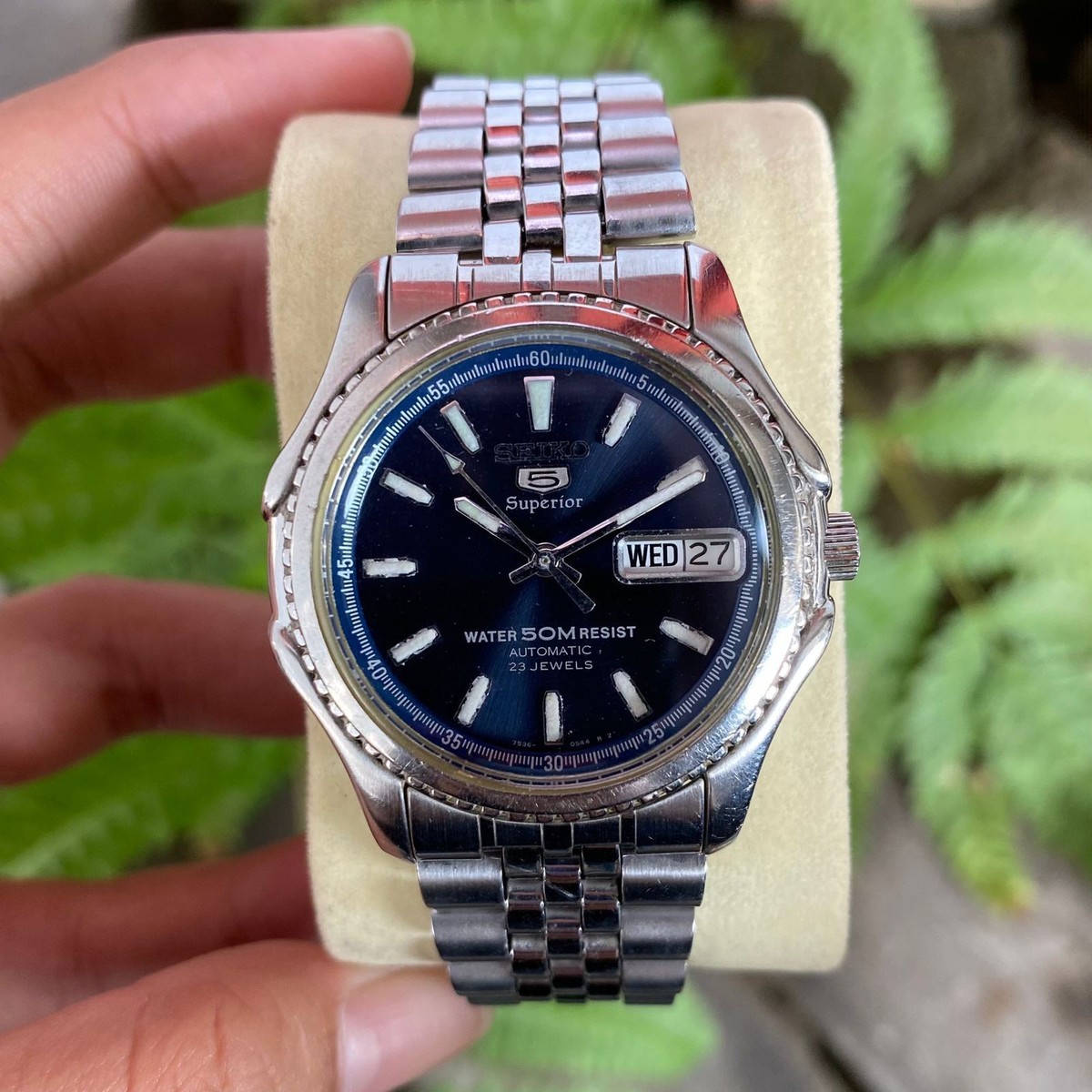 Rare Seiko Superior SKZ049 Automatic 7S36 Blue Sunburst Dial