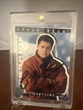1994-95 Upper Deck Be a Player - Signatures Pat LaFontaine #63 (AU)
