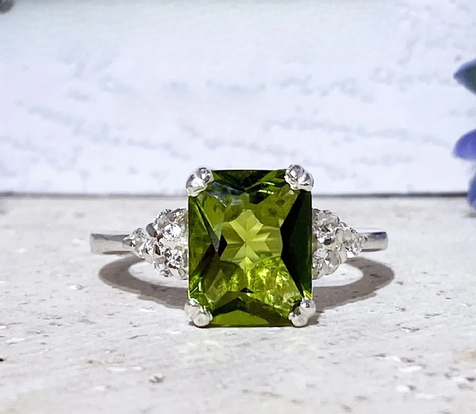 6.30 Ct Emerald Cut Natural Peridot & Diamond Wedding Ring 14k White Gold Size 6 - Image 3 of 4