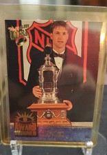 1992-93 Fleer Ultra - Award Winner Patrick Roy #4