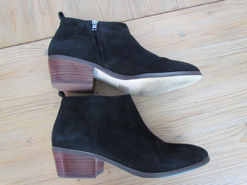 EUC J.Crew Size 8.5 8 1/2 Black Suede Leather Wood Heel Bootie Boots C9868