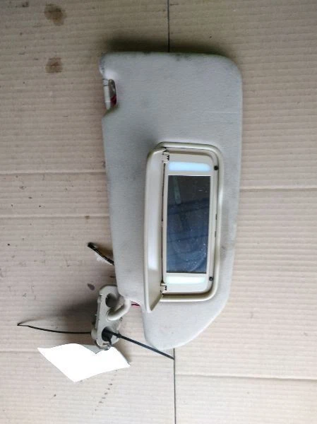 Driver Sun Visor With Illumination Fits 05-09 VOLVO 60 SERIES 67584 - Image 2 of 4