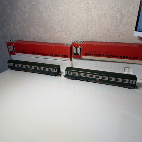 Jouef 4692 SNCF BB 2. Klasse Reisezugwagen Originalverpackt Spur HO, plus einer weitere | Zustand: Used