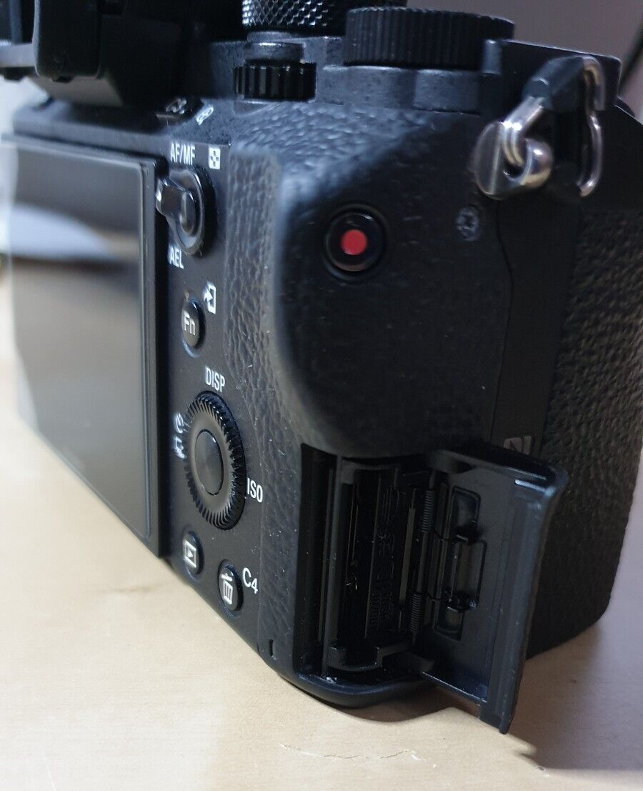 Sony Alpha A7r II Mirrorless Digital Camera Body only Spares or Repairs