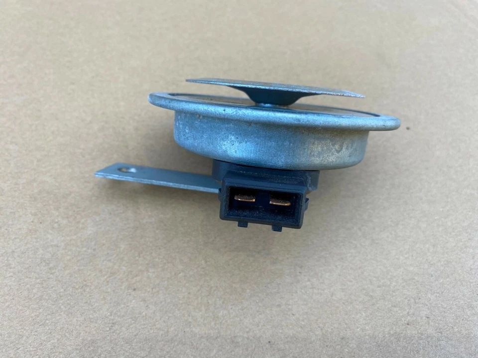 Porsche Cayenne Turbo 2005 9PA 955 alarma bocina serie  Foto 2 de 4