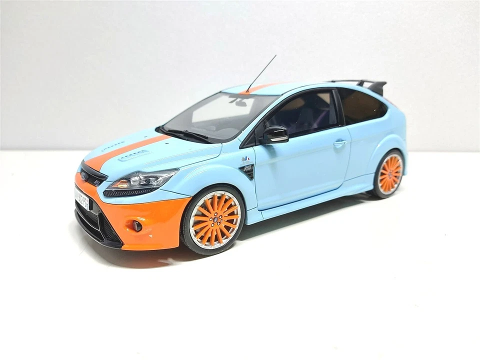 Ford Focus RS MK2 Gulf LeMans Edit. 2010 - 1/18 OTTOMOBILE Limited 999 pcs - Immagine 3 di 4