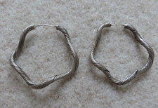 Ohrringe - silberfarbig - Durchmesser 6 cm - Creolen - gedreht