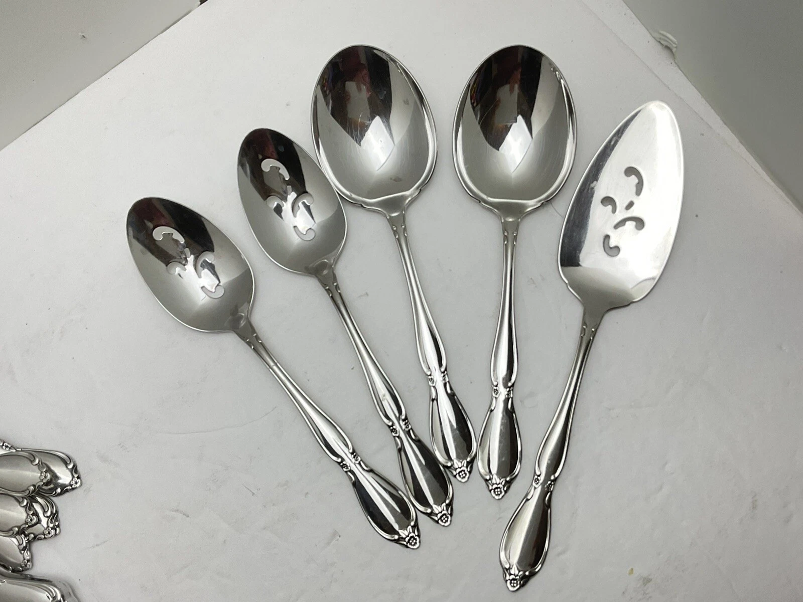 Oneida Community CHATELAINE 5 Pcs Stainless Betty Crocker Serving Spoons, Pie +