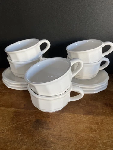 Pfaltzgraff HERITAGE  Tea Cups Coffee N Saucers Mugs White Set Of 6 Collectible