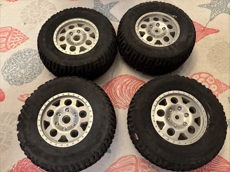 Team Associated SC10 Front& Rear Tire/Wheel Set Silver - Image 3 of 4